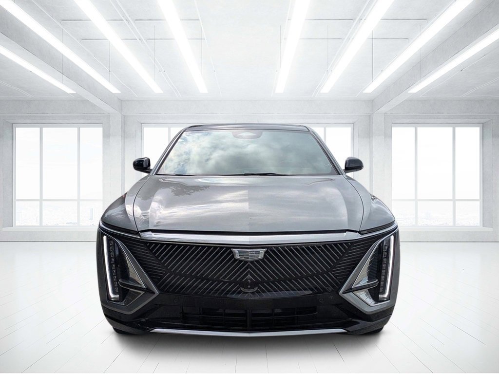 Used 2024 Cadillac Lyriq Luxury image 8