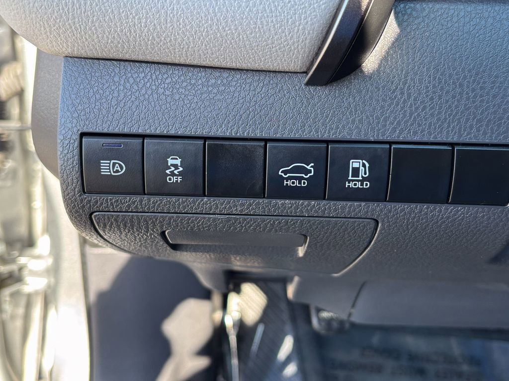 Certified 2023 Toyota Camry LE image 31