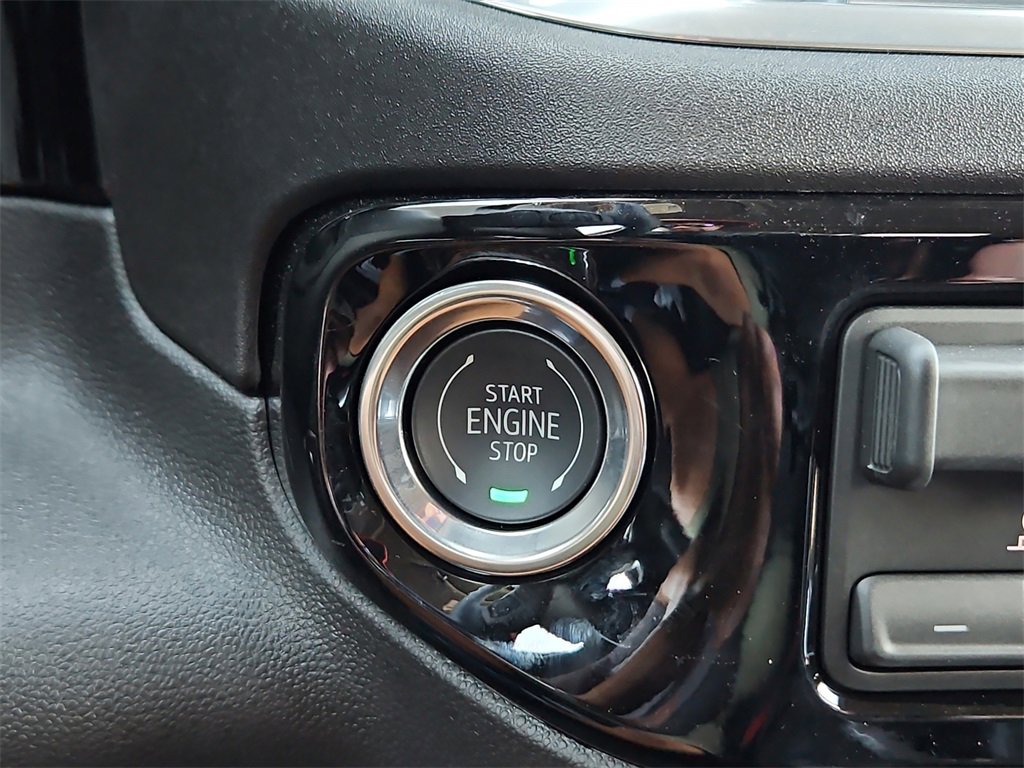 New 2025 GMC Sierra 2500 SLT w/ Texas SLT Premium Package image 25