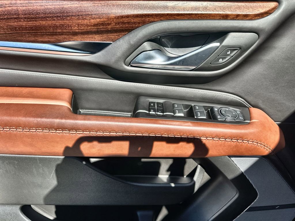 Certified 2024 GMC Yukon Denali Ultimate image 24