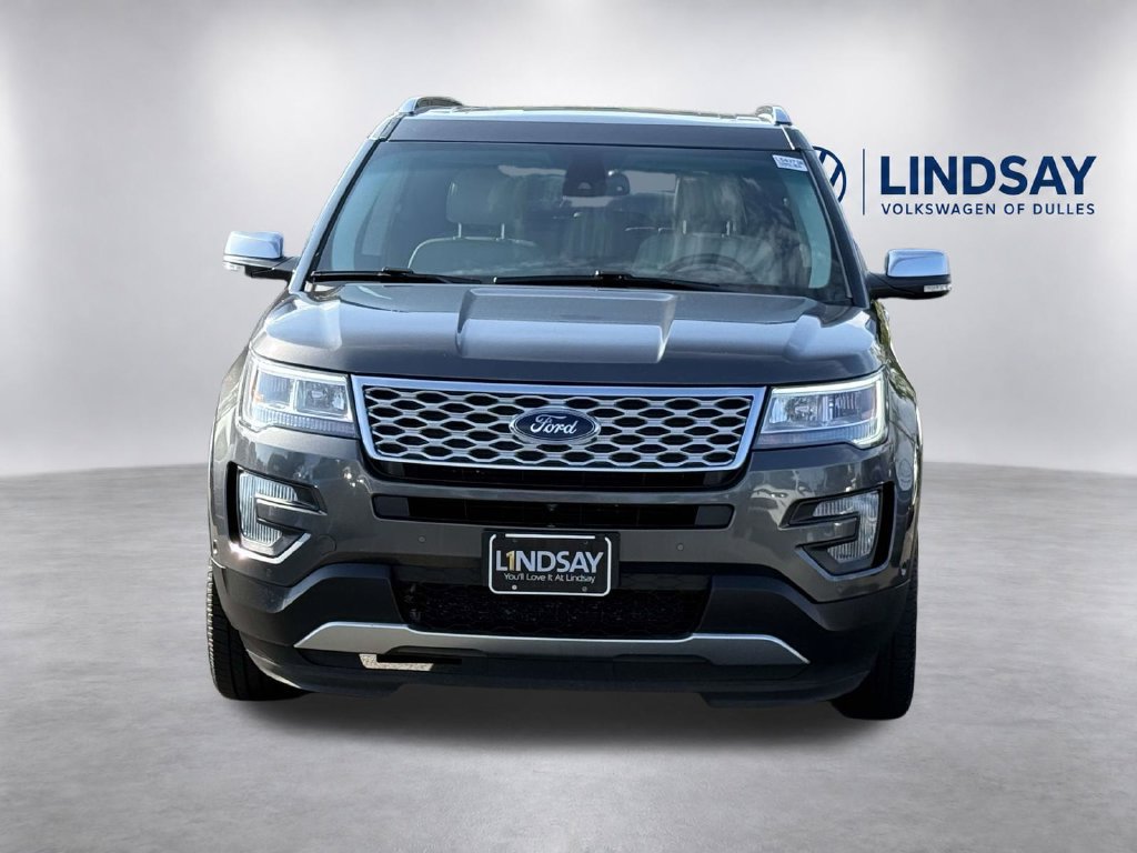 Used 2016 Ford Explorer Platinum AWD/4WD image 2