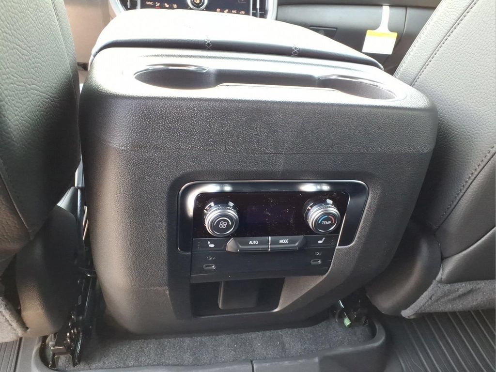 New 2026 GMC Yukon Denali w/ LPO, Floor Liner Package AWD/4WD image 8