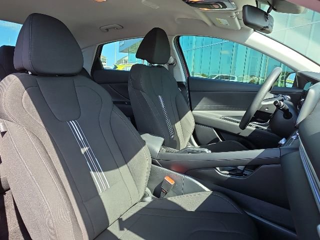 Certified 2024 Hyundai Elantra SEL FWD image 8