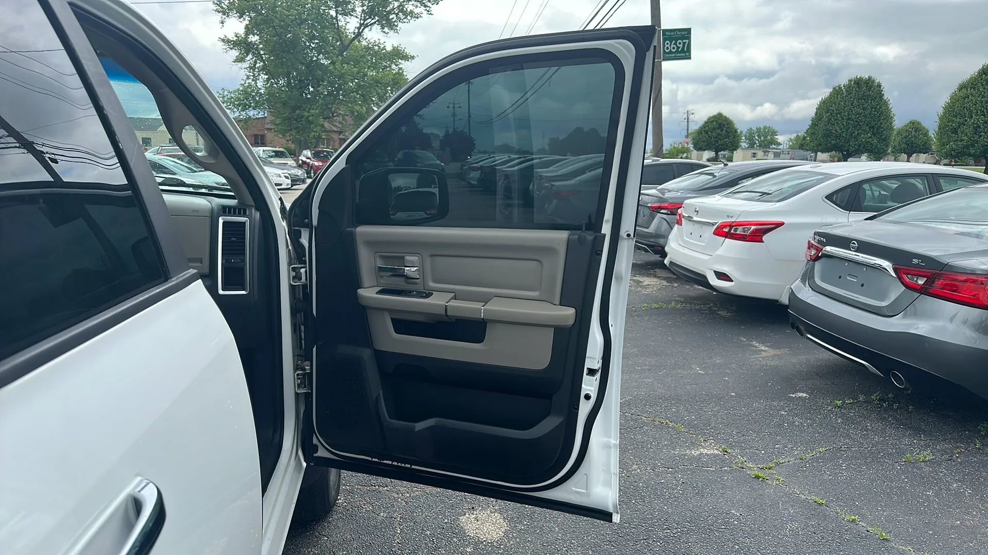 Used 2012 RAM 1500 Classic SLT image 13