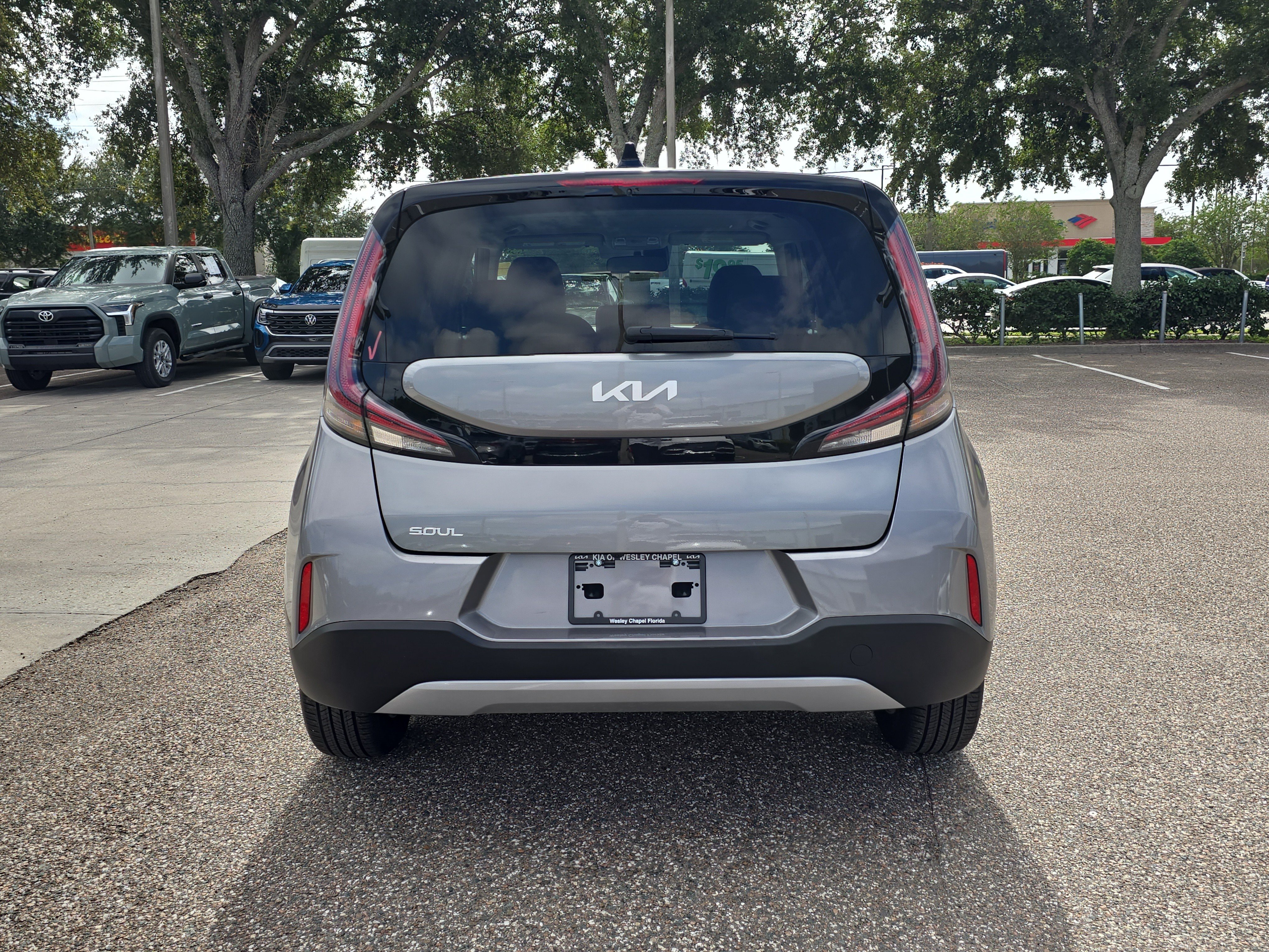 Certified 2025 Kia Soul LX w/ LX Technology Package FWD image 7