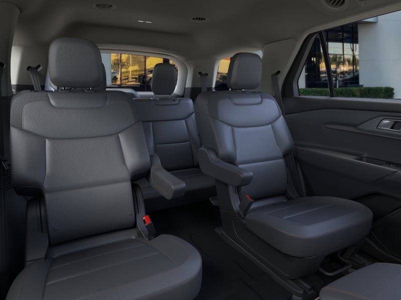 New 2025 Ford Explorer Active w/ Active Comfort Package image 11