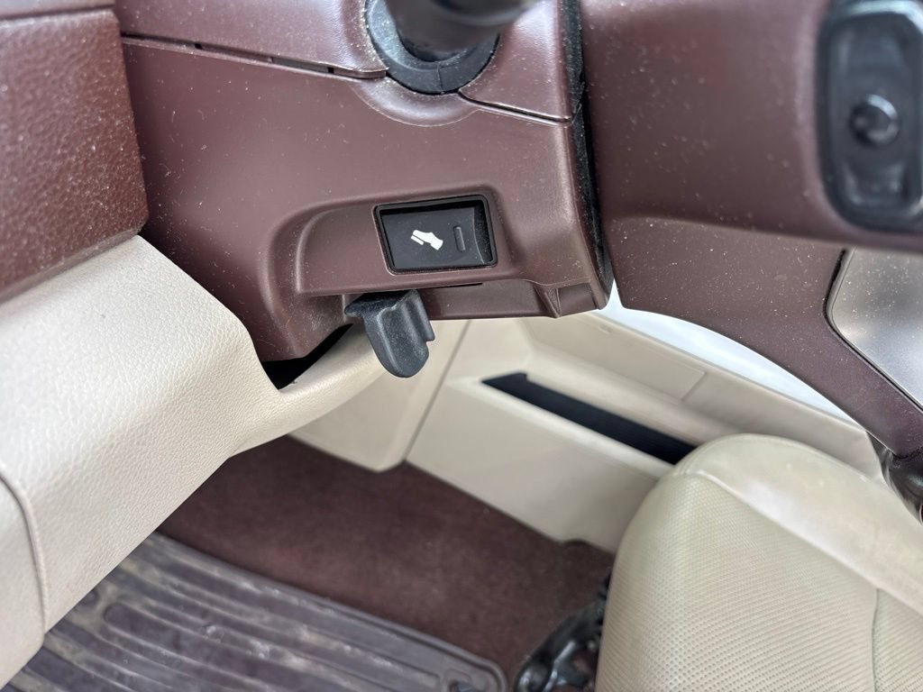 Used 2016 RAM 1500 Laramie w/ Convenience Group AWD/4WD image 26