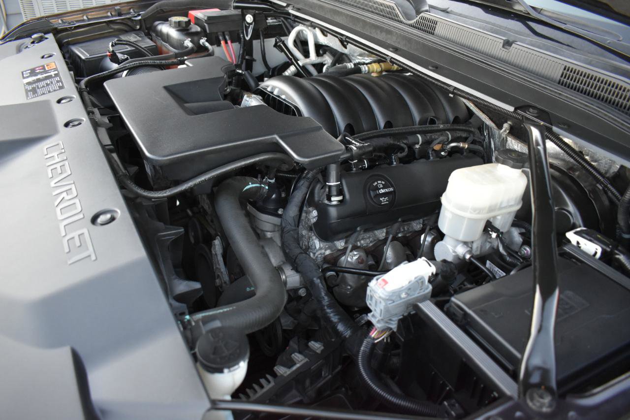 Used 2015 Chevrolet Suburban LTZ image 58