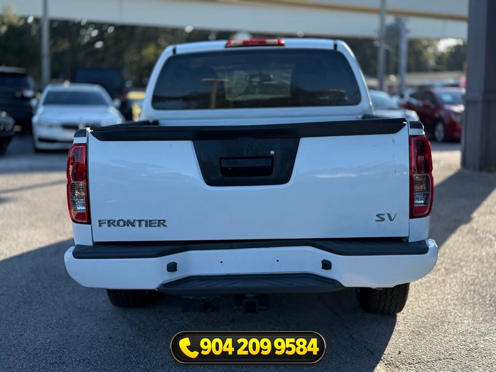 Used 2015 Nissan Frontier SV w/ SV Value Truck Package RWD image 3