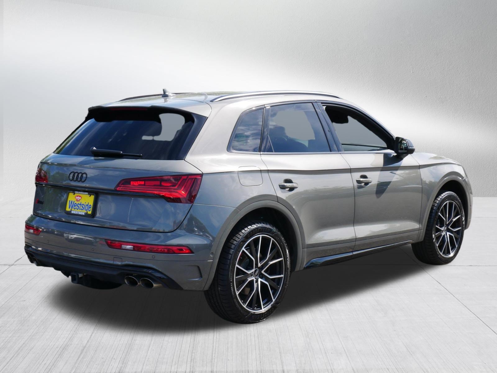 Used 2023 Audi SQ5 Prestige w/ Prestige Package AWD/4WD image 7