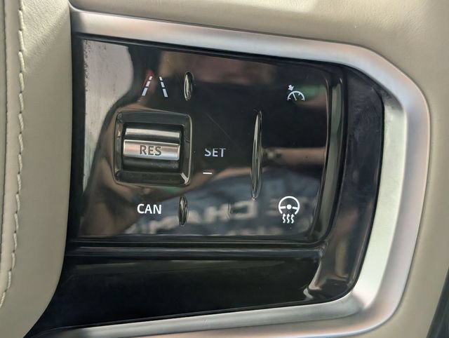 Used 2021 Land Rover Range Rover Velar R-Dynamic S AWD/4WD image 17