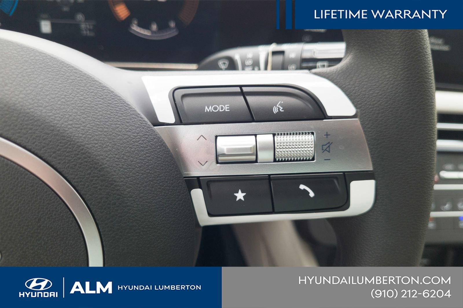 New 2025 Hyundai Tucson SE image 23