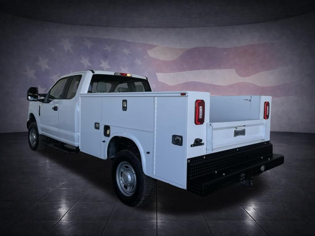 Used 2019 Ford F350 XL AWD/4WD image 3