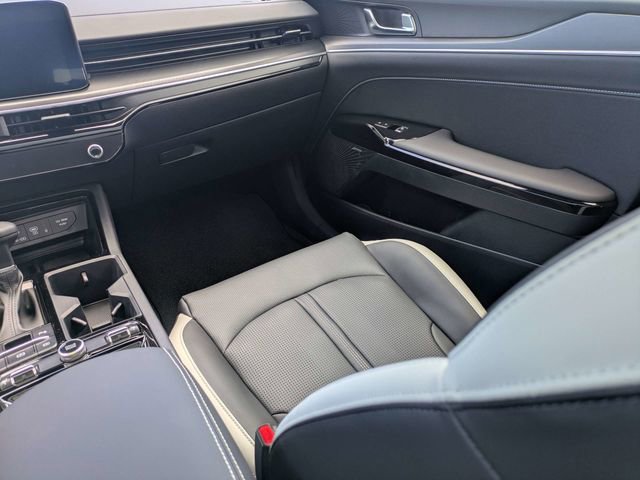 New 2025 Kia K5 GT-Line w/ GT-Line Premium Package image 16