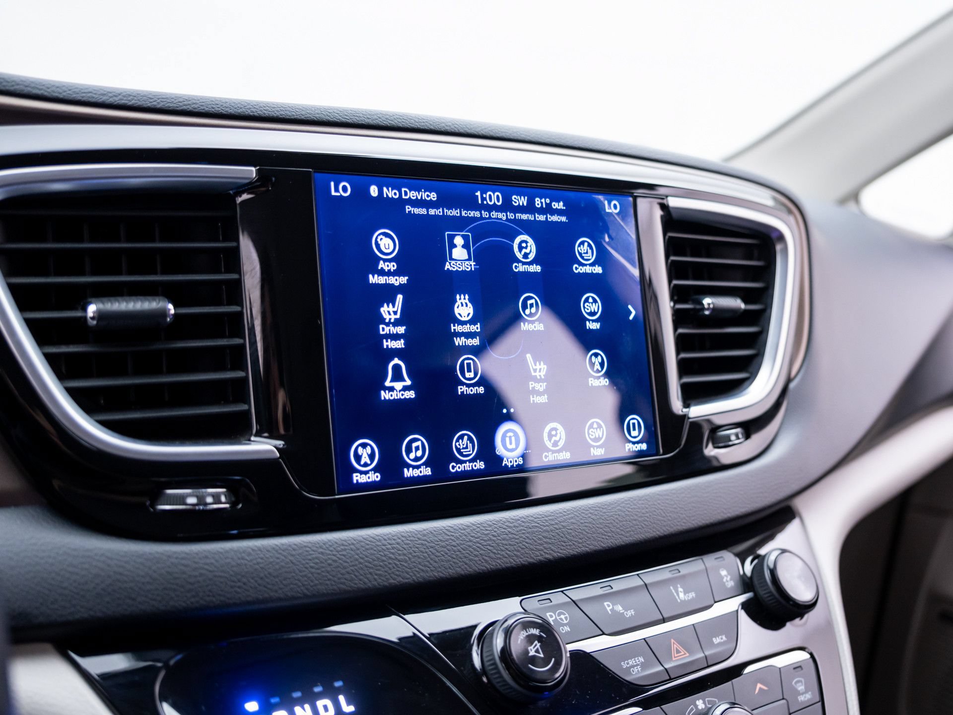 Used 2017 Chrysler Pacifica Touring-L Plus w/ Advanced Safetytec Group FWD image 28