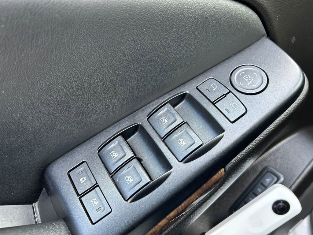 Used 2017 Chevrolet Tahoe LT image 13