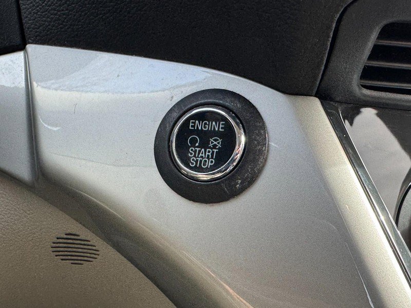 Used 2013 Ford Escape SEL image 22