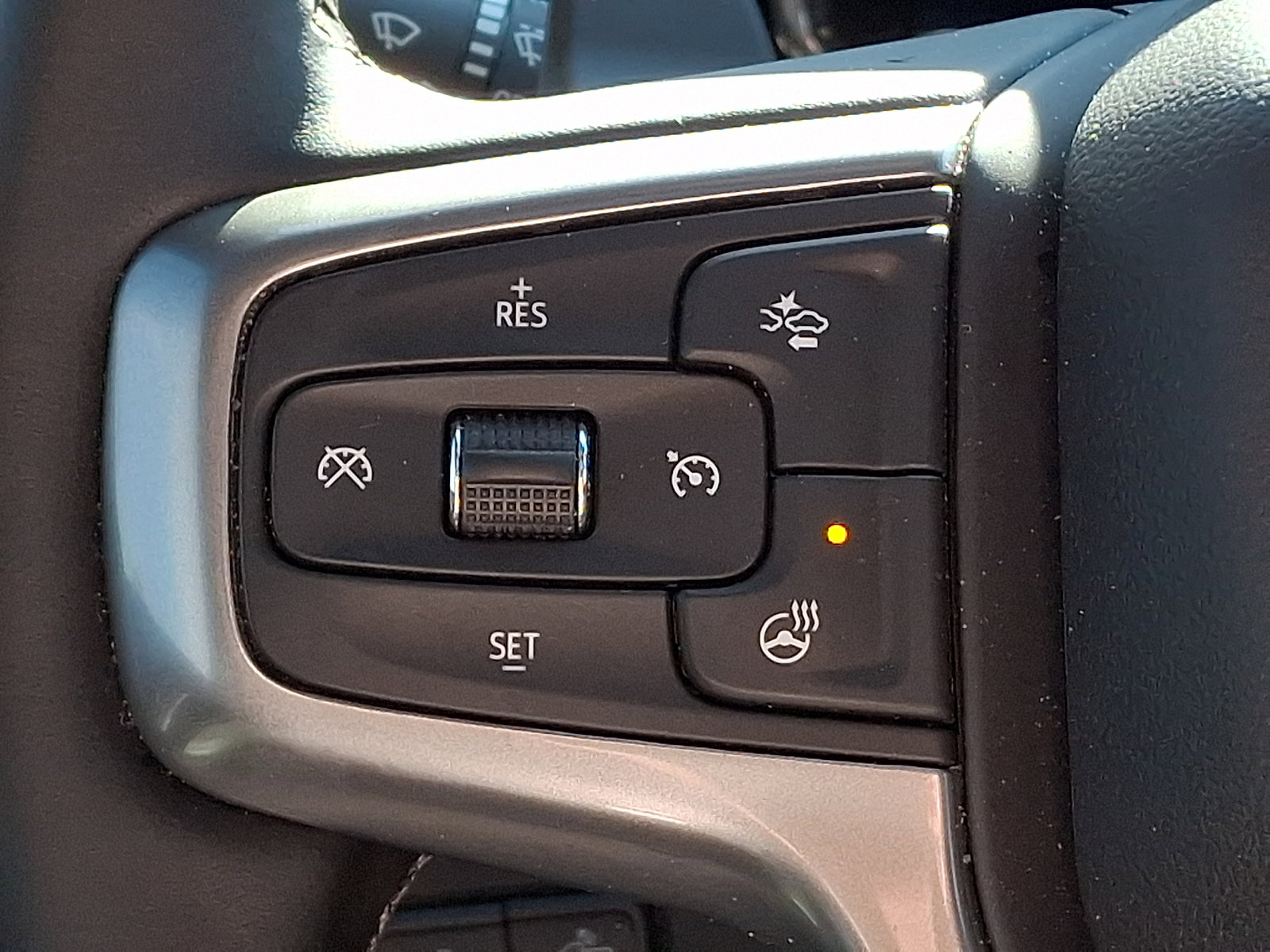 Used 2024 Chevrolet Silverado 1500 LTZ w/ LTZ Premium Package image 22