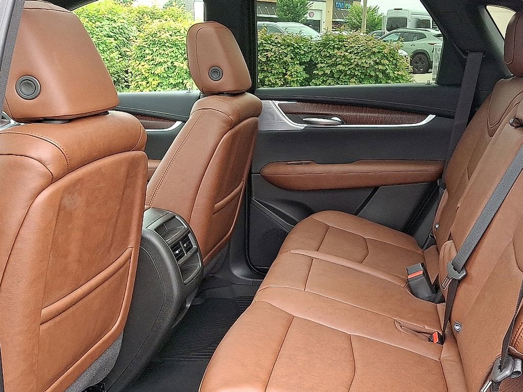 New 2025 Cadillac XT5 Premium Luxury w/ Technology Package image 8