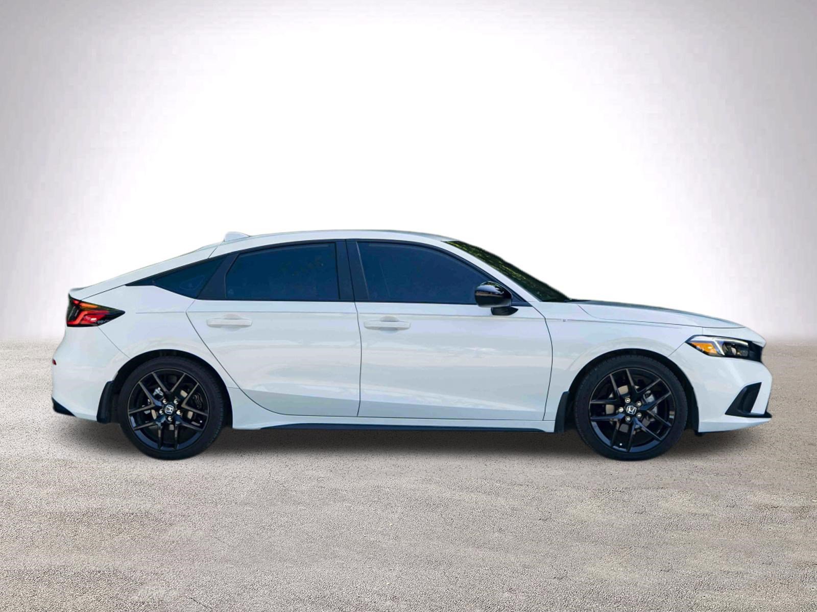 Used 2024 Honda Civic Sport image 10
