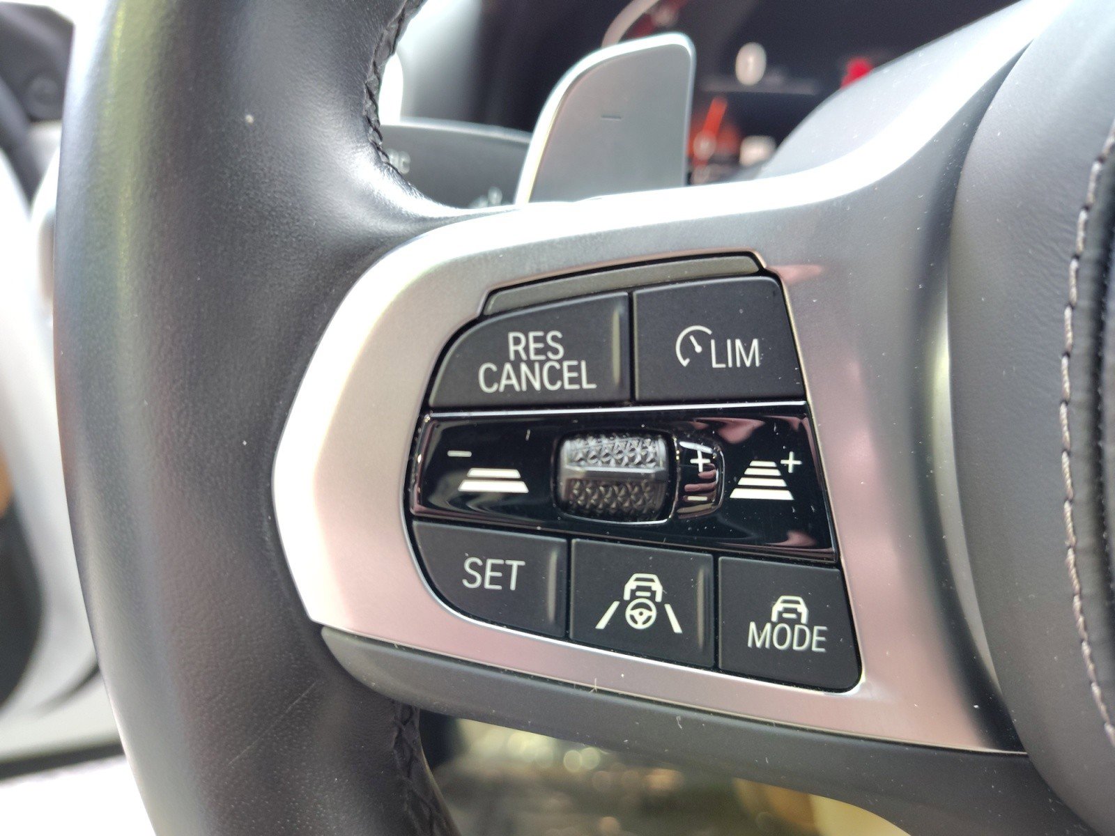 Used 2023 BMW 840i xDrive 840i xDrive Convertible | $105 image 30