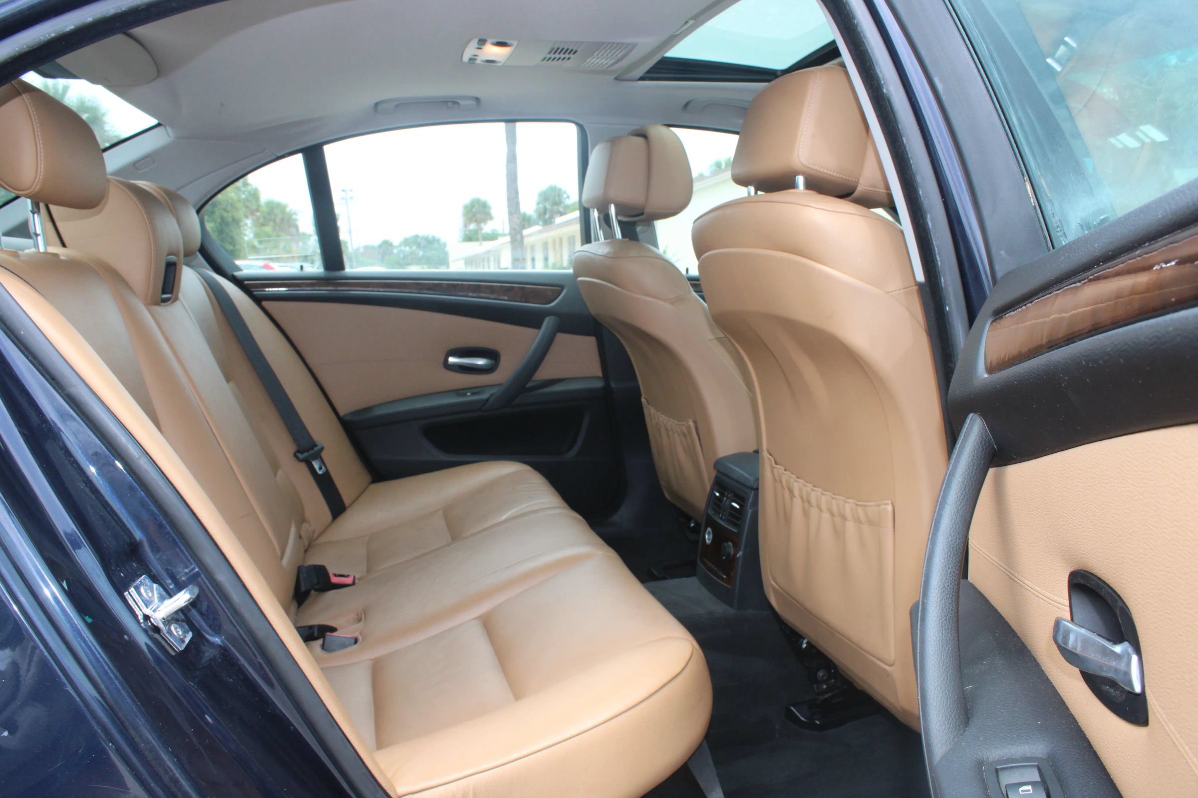 Used 2010 BMW 528i xDrive Sedan AWD/4WD image 35