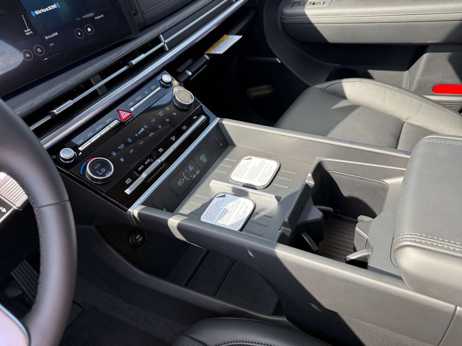New 2026 Hyundai Santa Fe Limited AWD/4WD image 13