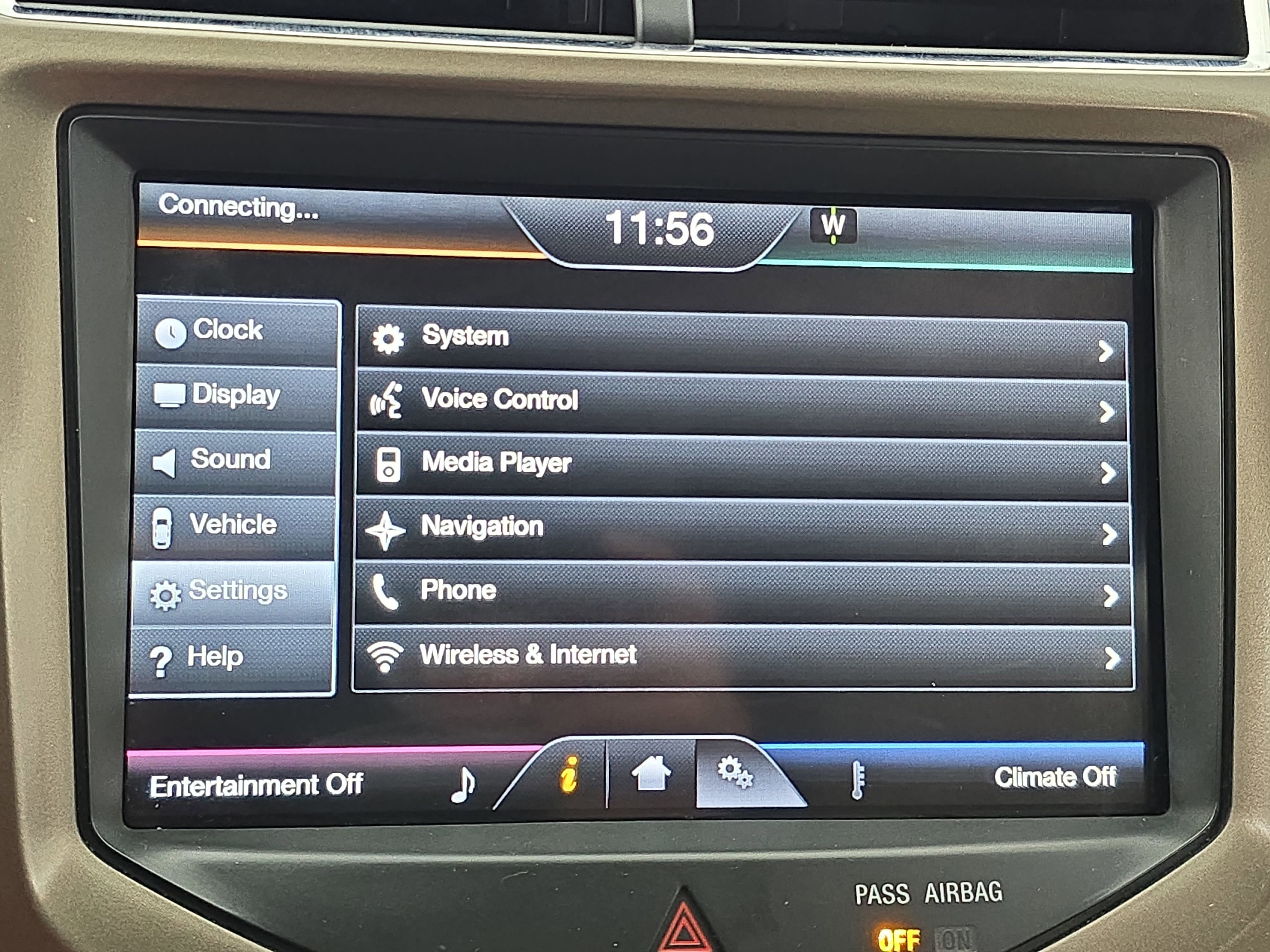Used 2012 Lincoln MKX FWD image 21