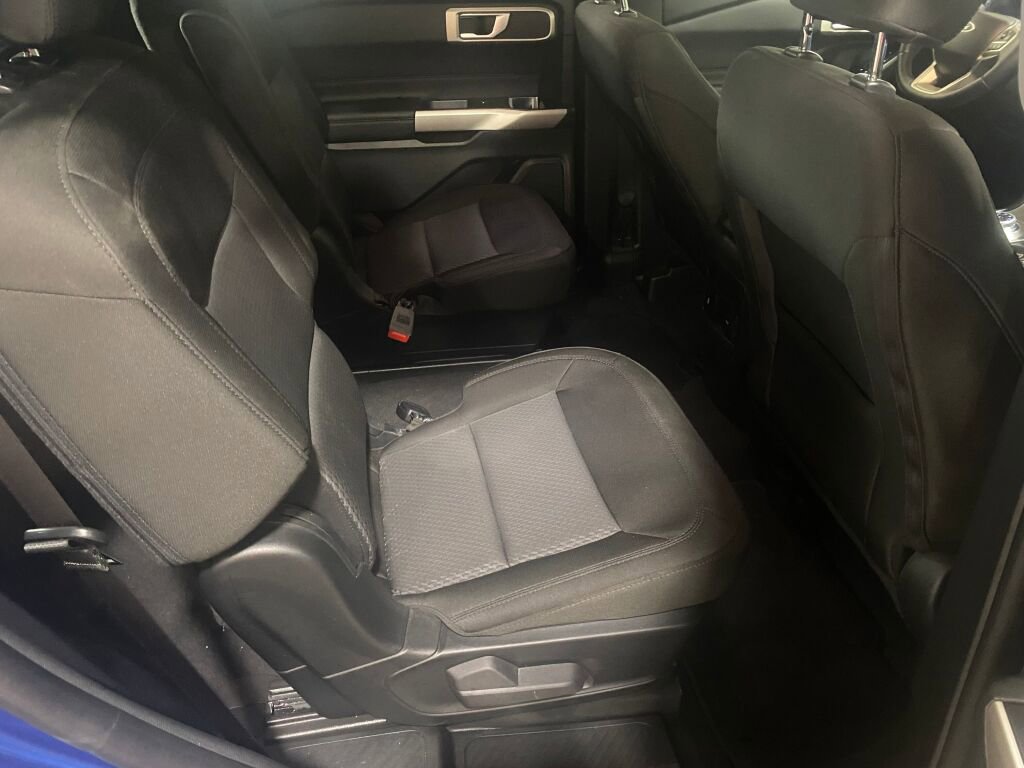 Used 2023 Ford Explorer XLT image 22