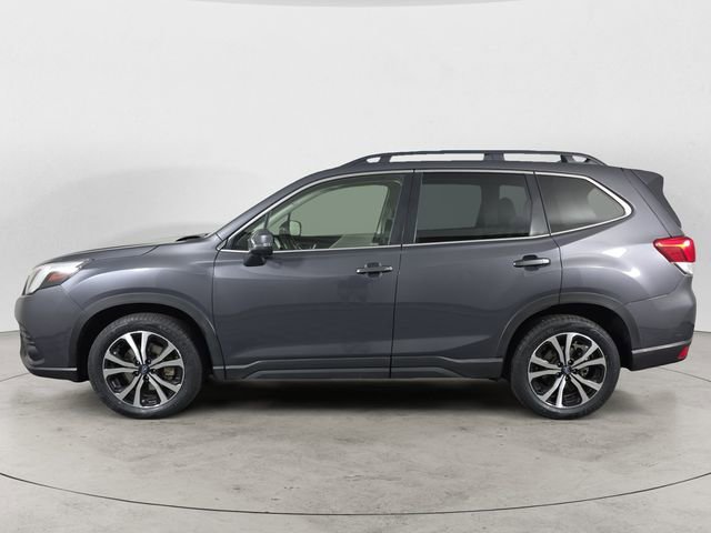 Used 2023 Subaru Forester Limited AWD/4WD image 2