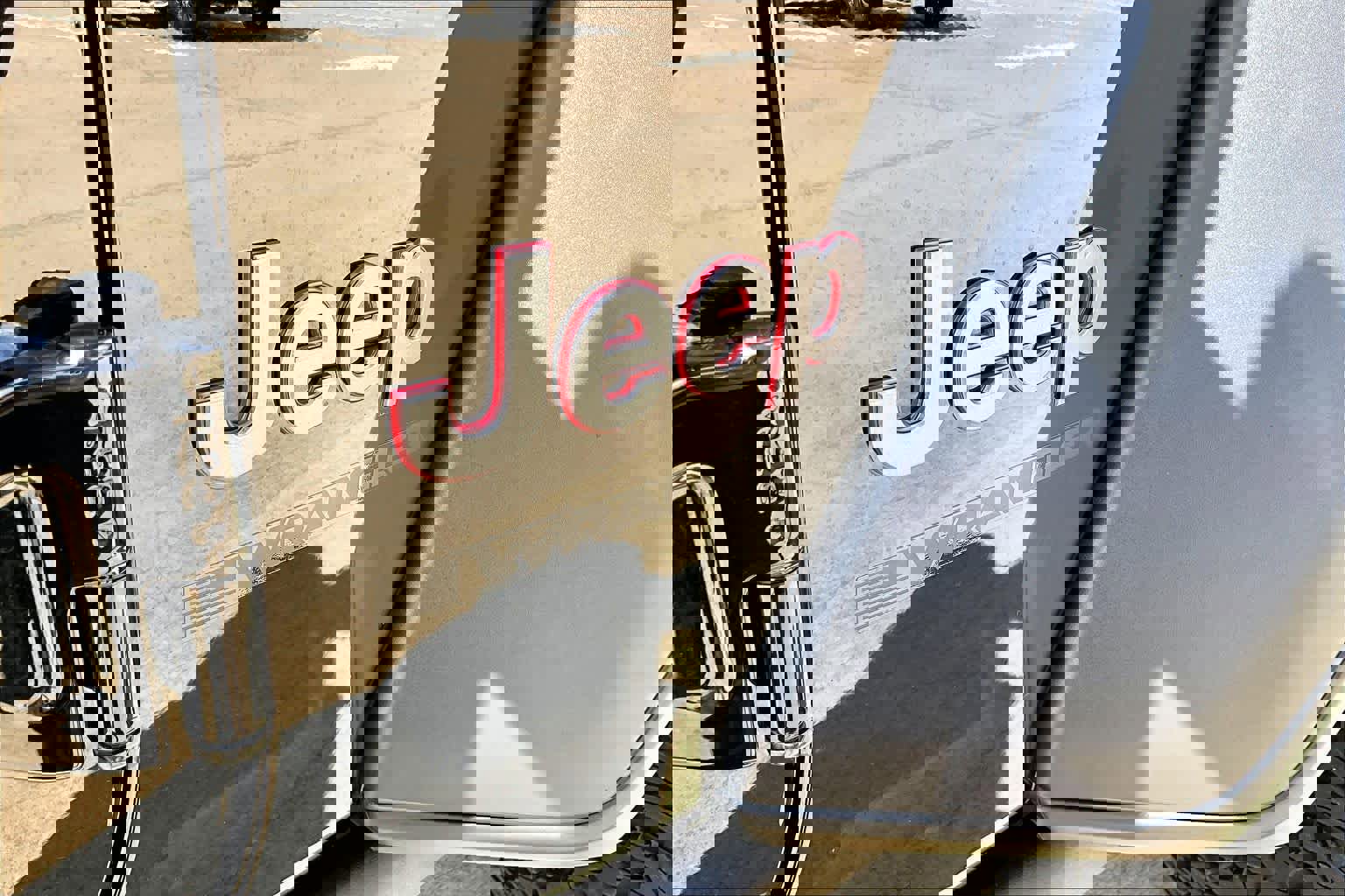 Used 2024 Jeep Wrangler Unlimited Rubicon w/ Convenience Group AWD/4WD image 10