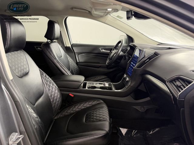 Certified 2024 Ford Edge Titanium image 19