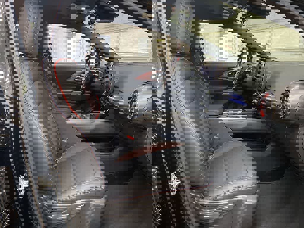 Used 2024 Chevrolet Equinox EV RS image 19