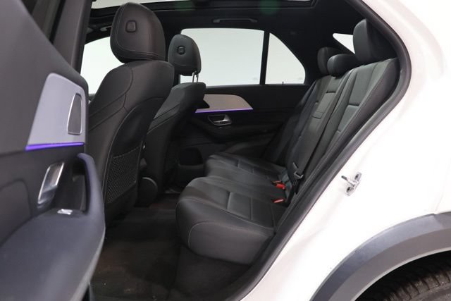 Used 2024 Mercedes-Benz GLE 350 4MATIC image 32