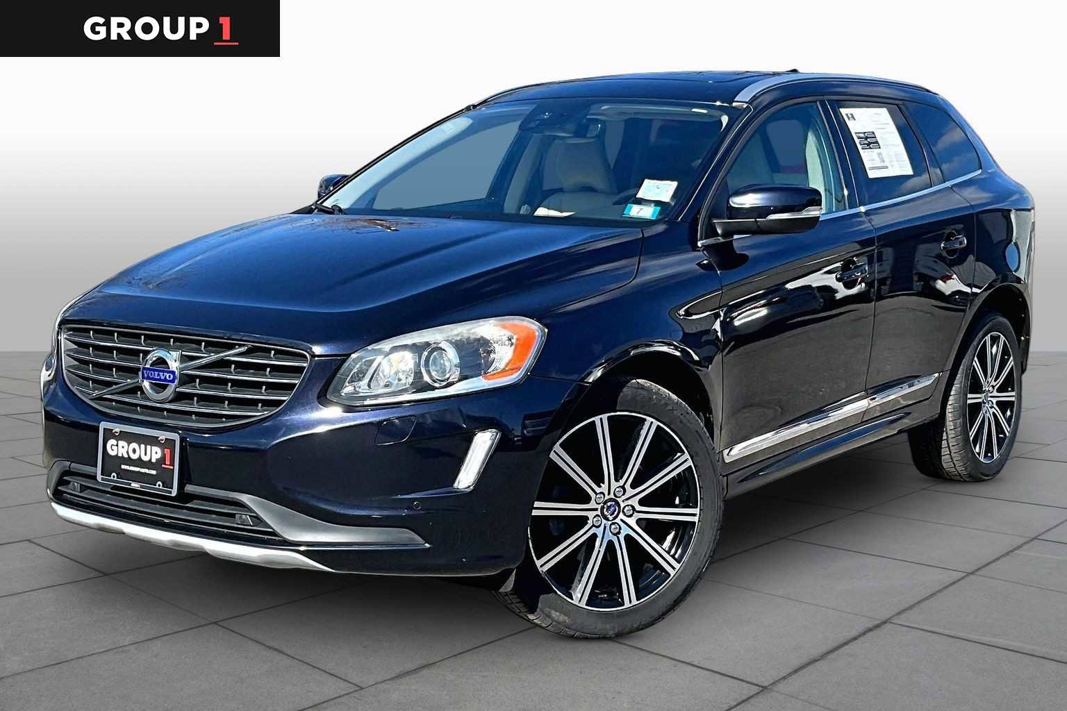 Used 2017 Volvo XC60 T6 Inscription w/ Climate Package image 1
