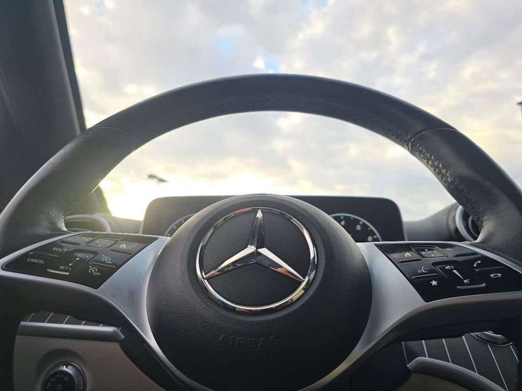 Certified 2023 Mercedes-Benz C 300 4MATIC Sedan image 26