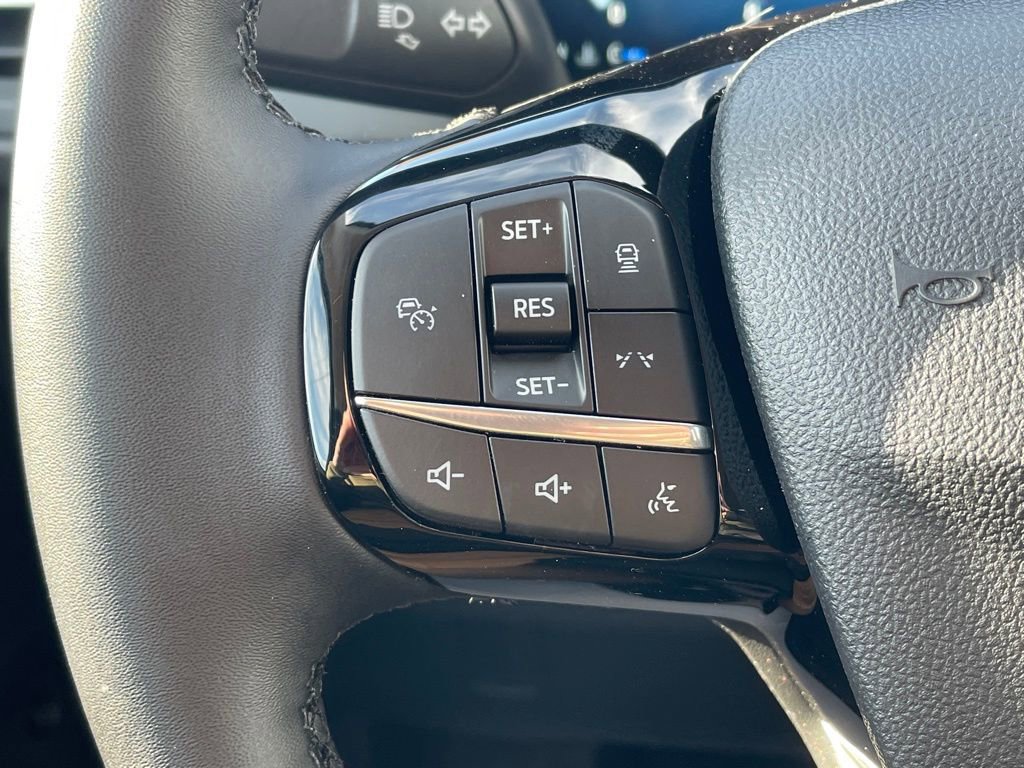 New 2026 Ford Escape Platinum w/ Premium Technology Package image 7