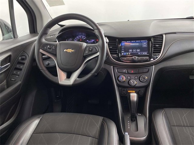 Used 2019 Chevrolet Trax LT w/ Redline Edition image 13