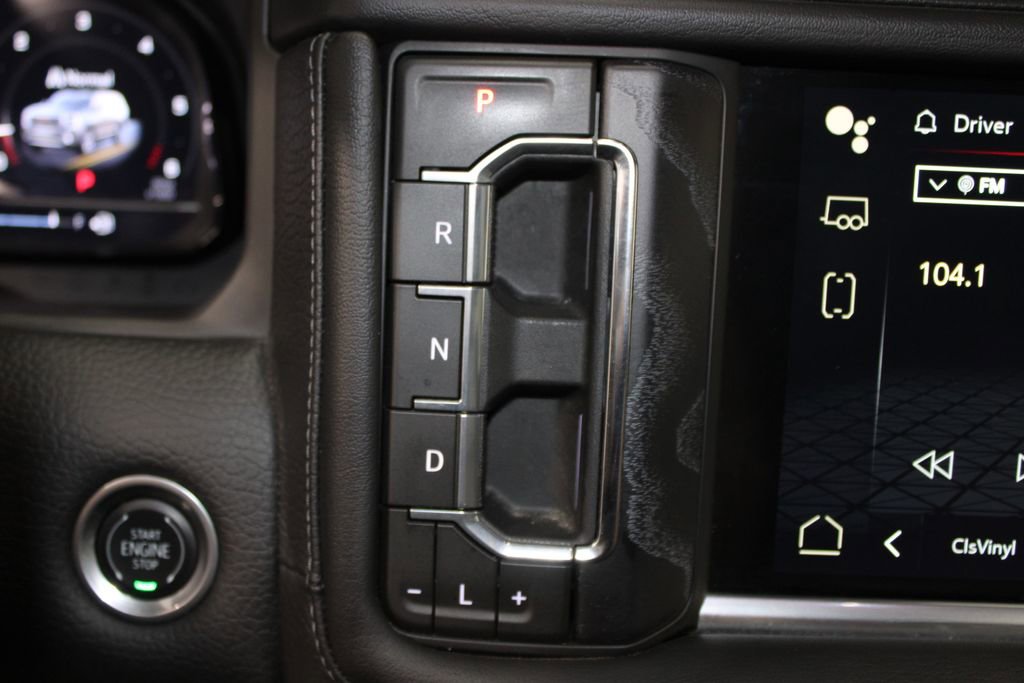 Used 2024 GMC Yukon XL Denali image 50