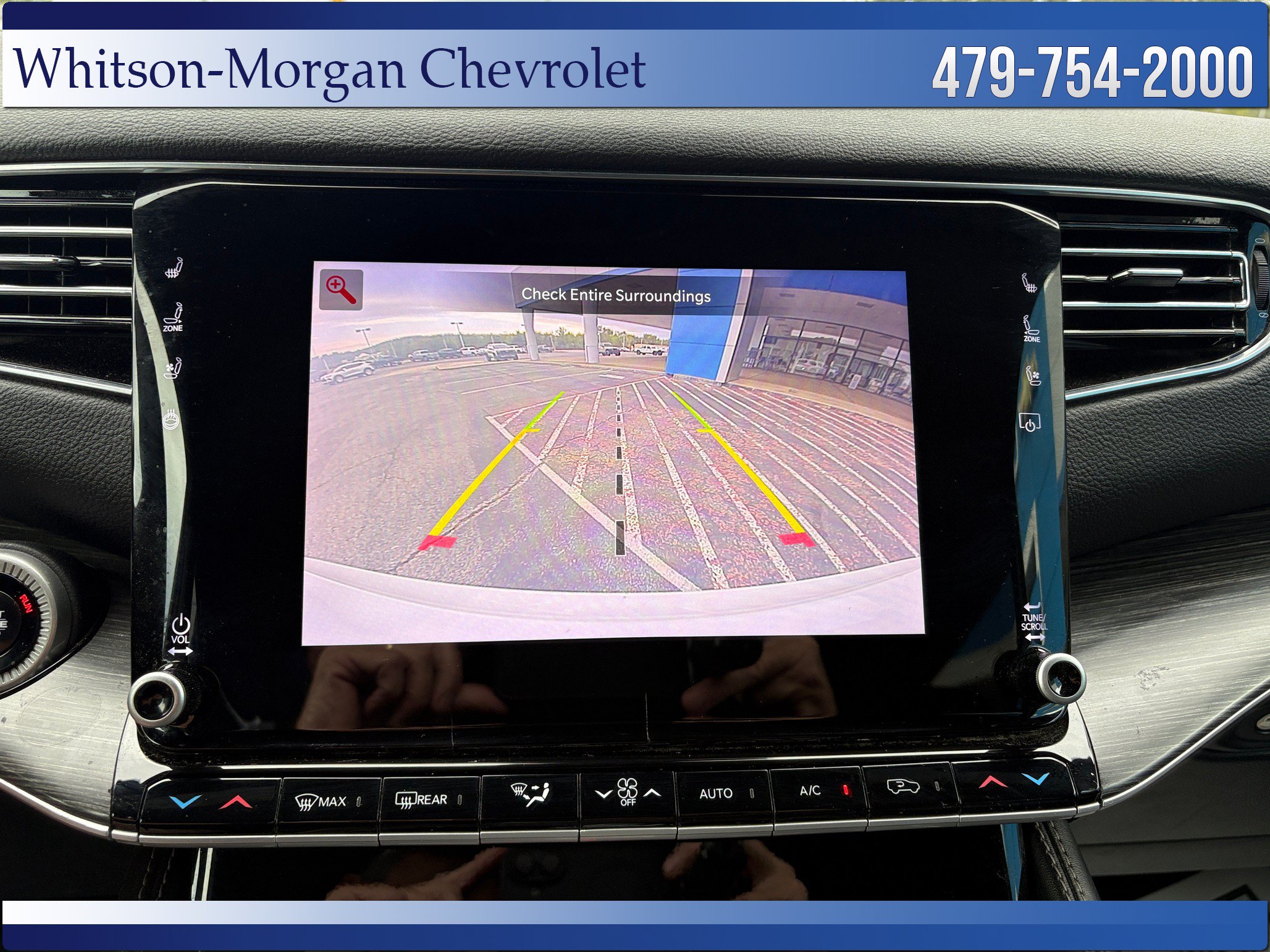 Used 2024 Jeep Wagoneer Series II RWD image 39