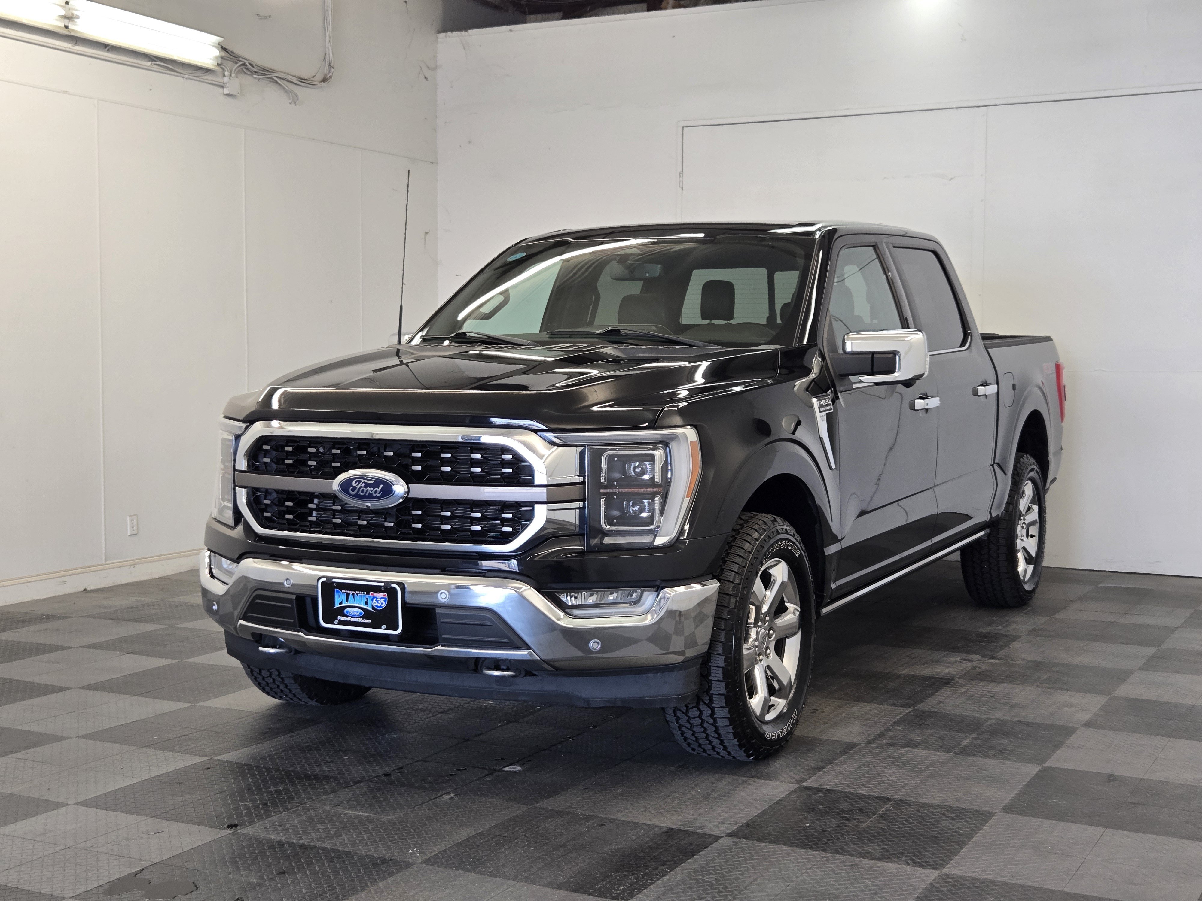 Certified 2023 Ford F150 King Ranch w/ Equipment Group 601A High AWD/4WD image 4
