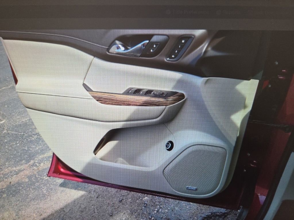 Used 2019 GMC Acadia Denali w/ Technology Package AWD/4WD image 14