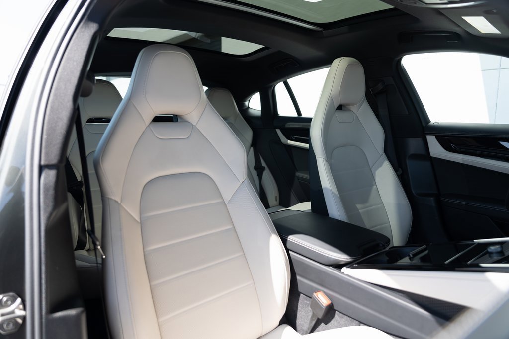Certified 2025 Porsche Panamera 4S image 27