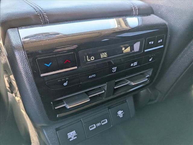 Certified 2023 Acura MDX SH-AWD w/ Advance Package image 18