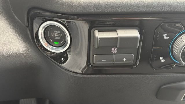 New 2026 Chevrolet Silverado 2500 LT w/ Convenience Package AWD/4WD image 23