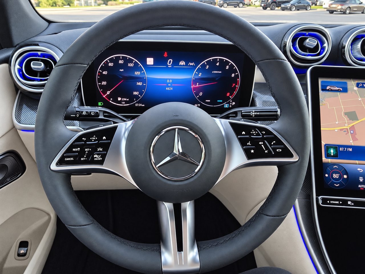 Used 2026 Mercedes-Benz GLC 300 4MATIC image 22