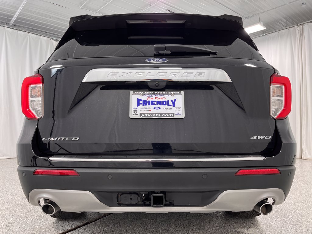 Used 2022 Ford Explorer Limited w/ Equipment Group 301A AWD/4WD image 9