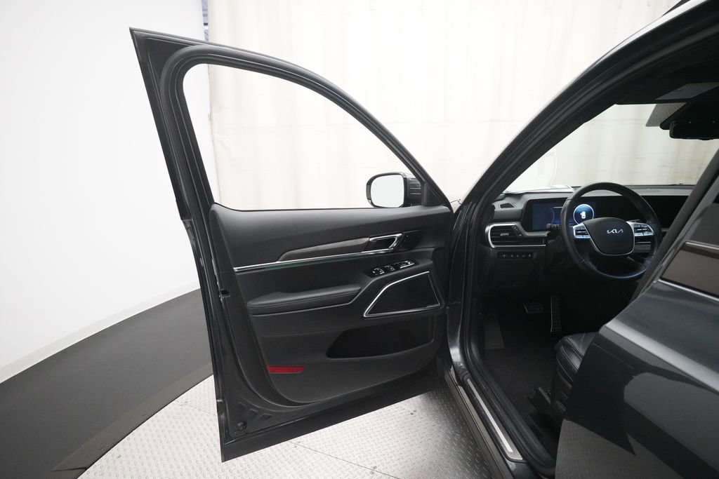 Certified 2024 Kia Telluride SX Prestige X-Line image 28