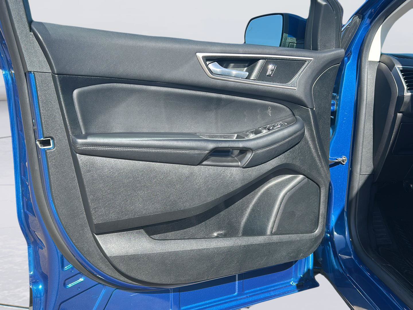 Certified 2022 Ford Edge SEL AWD/4WD image 8