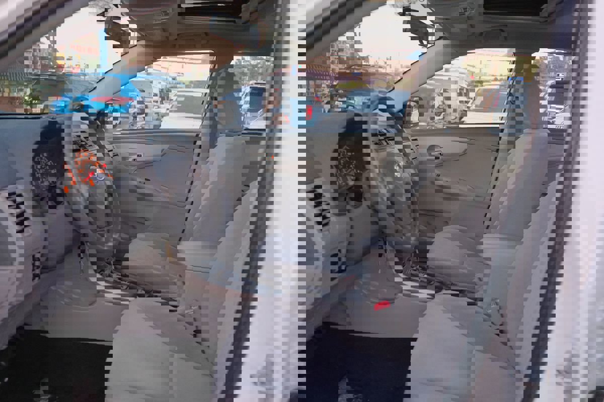 Used 2009 Toyota Corolla LE image 13